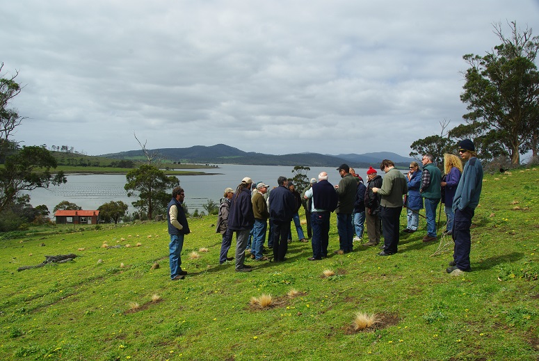2009-2011 CFOC Improving NRM outcomes through engagement with farmers, land managers and community in the Tasman Catchment